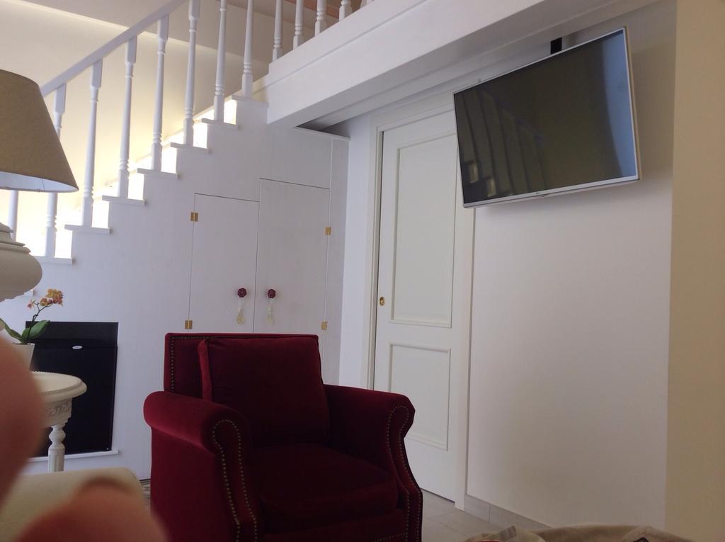 Suite Le Perle Таранто Экстерьер фото
